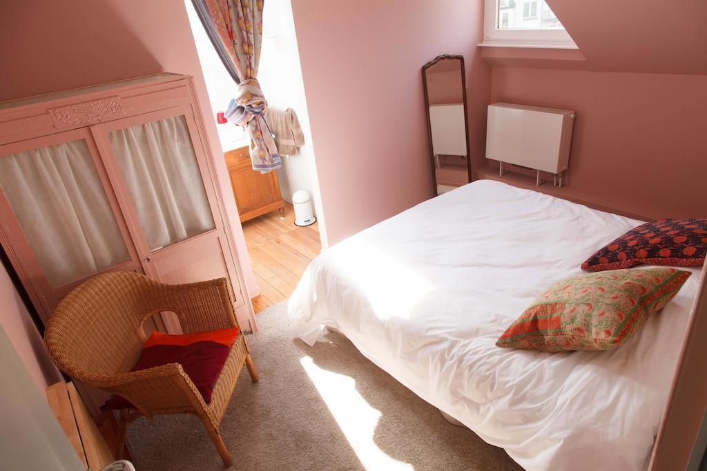 Guest House Les 3 Tilleuls Auderghem Rum bild